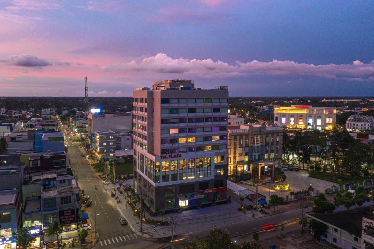 SOJO Hotel Hau Giang Vi Thanh Exterior foto